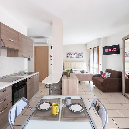 Apartmán Two Steps From - Maggiore Relax