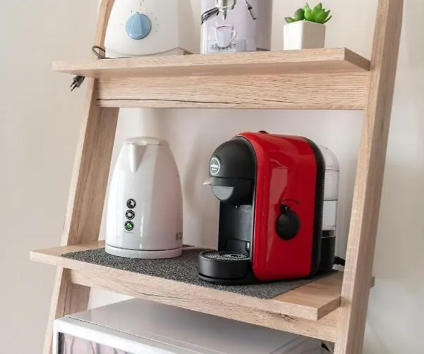 Two Steps From - Maggiore Relax