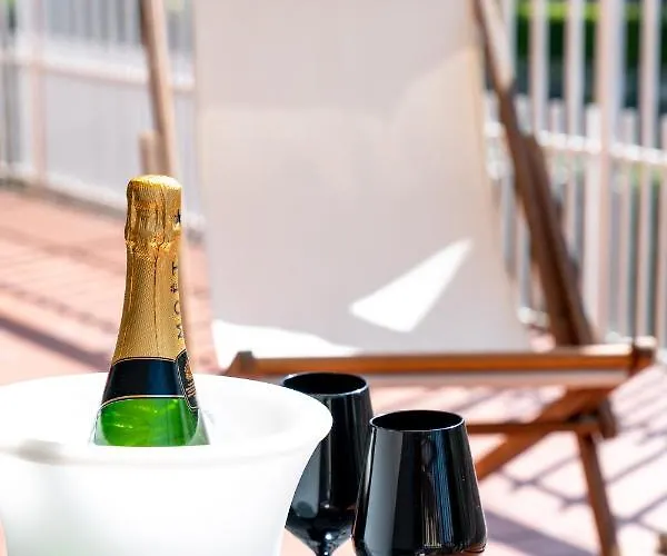 Two Steps From - Maggiore Relax *